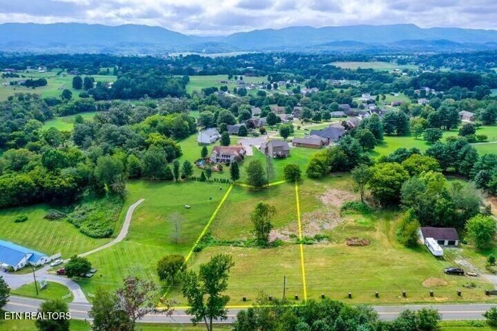 Property Photo: 4066 Sevierville Rd TN 37804