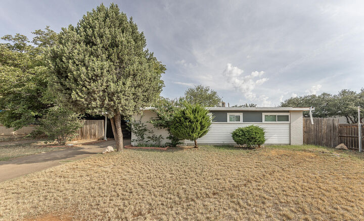 2702 66th Street  Lubbock TX 79413 photo