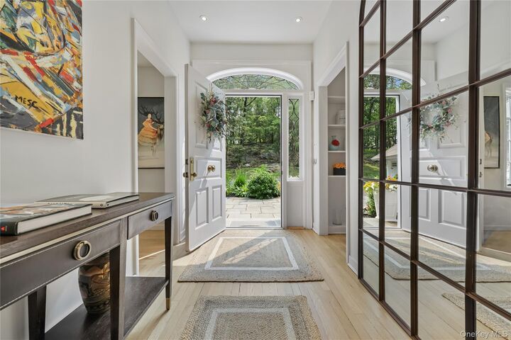 Property Photo:  27 Deepwood Hill  NY 10514 