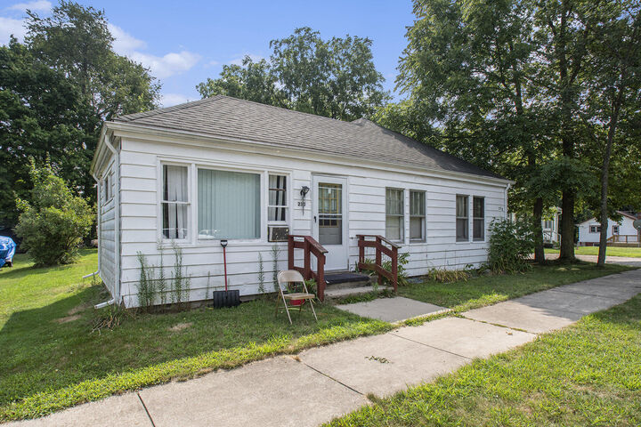 Property Photo:  228 N First Street  MI 49031 