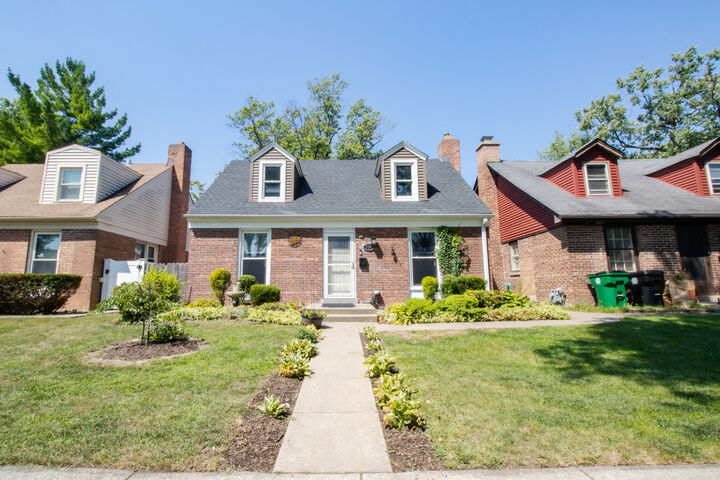 738 Hull Avenue  Westchester IL 60154 photo