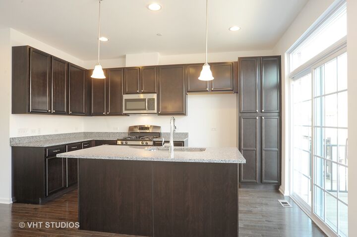 Property Photo: 1206 Danforth Court IL 60061