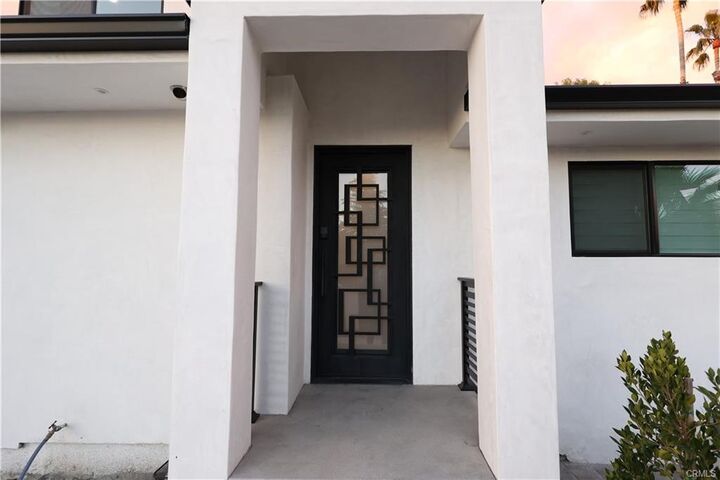 Property Photo:  9315 White Oak Avenue  CA 91325 