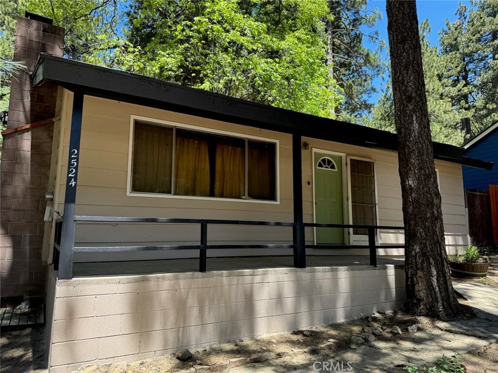 Property Photo:  2524 Spring Drive  CA 92382 