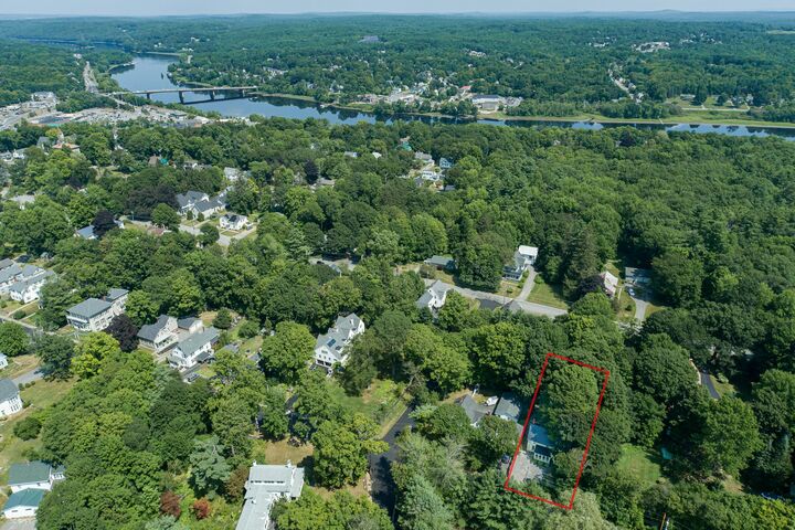 Property Photo: 76 Lincoln Avenue ME 04345