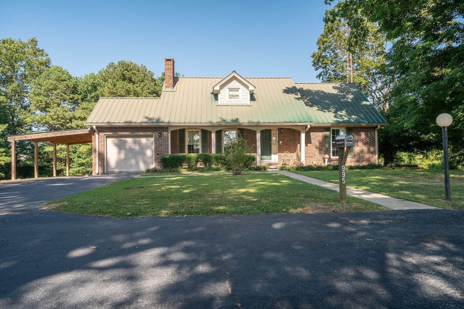 Property Photo:  995 Lexington Hwy  TN 38469 