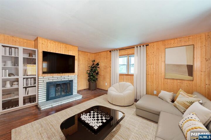 Property Photo:  554 Cleveland Avenue  NJ 07675 