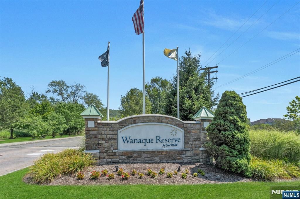 Property Photo:  1201 Warrens Way  NJ 07465 