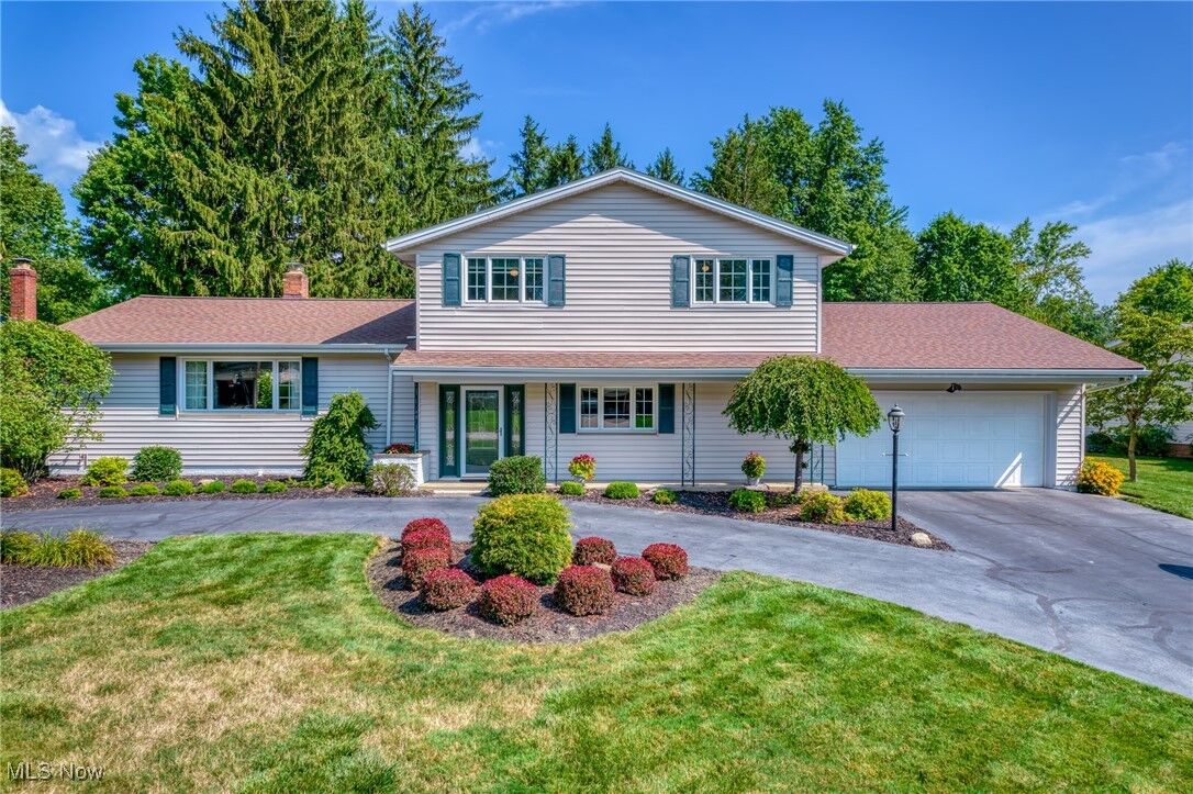 Property Photo: 6777 Eastgate Drive OH 44143