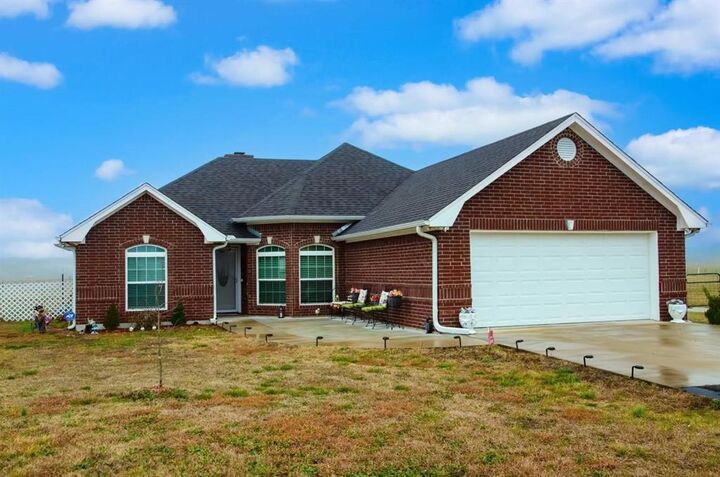Property Photo: 3087 Farm Road 1159 TX 75426