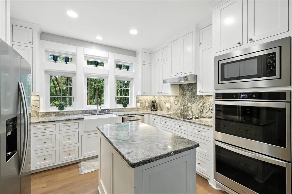 Property Photo: 5917 County Road 313A TX 76009