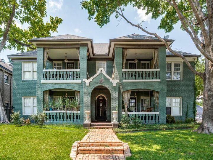 4425 Swiss Avenue  Dallas TX 75204 photo
