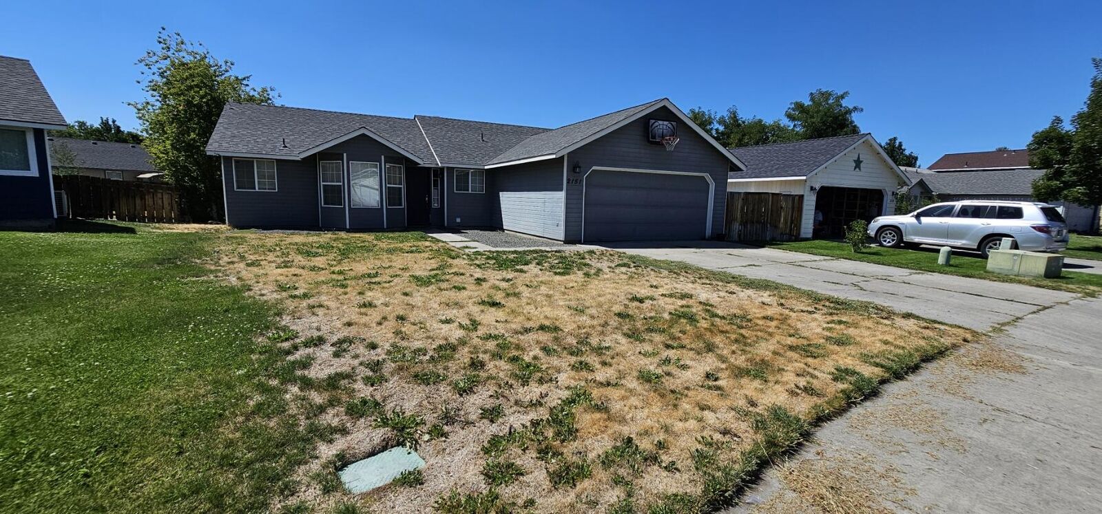 Property Photo:  2151 SW 28th Street  OR 97756 