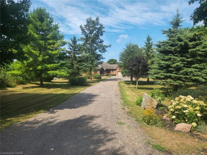 766485 Township Road 5 Road — photo 1