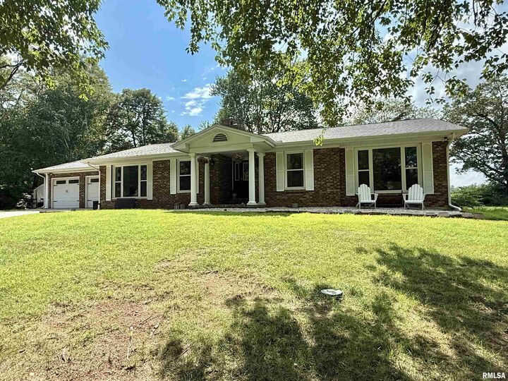 Property Photo:  17882 Sherwood Forest Road  IL 62644 