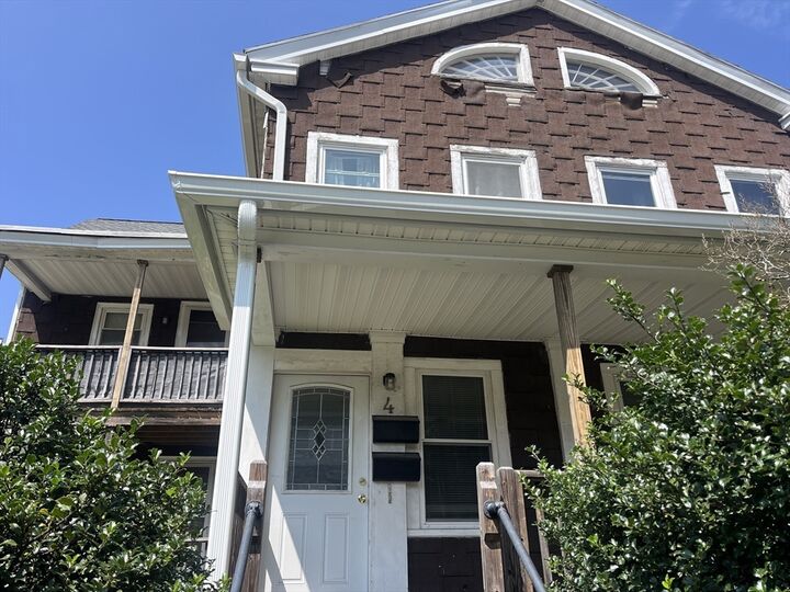 Property Photo: 4 Laprise Ct MA 01571