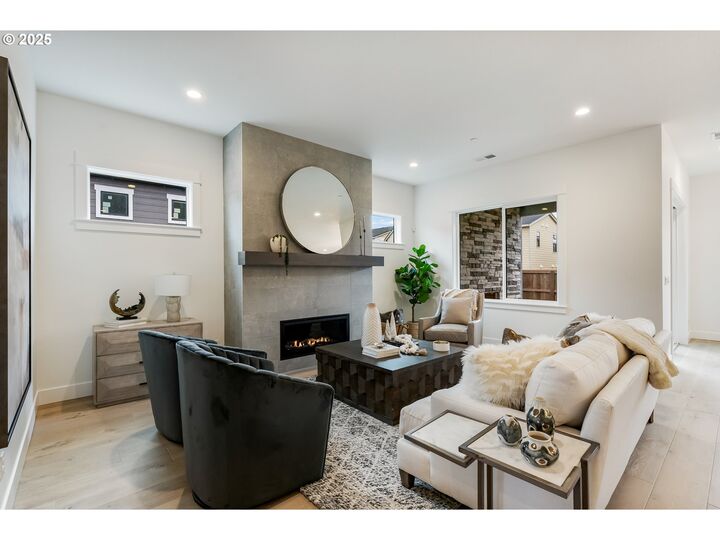 Property Photo: 2884 N 49th Ave WA 98607