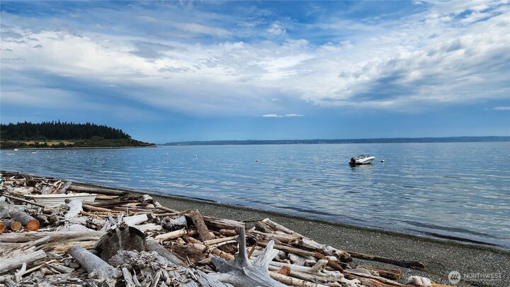 Property Photo: 176 Driftwood Shores Road WA 98282