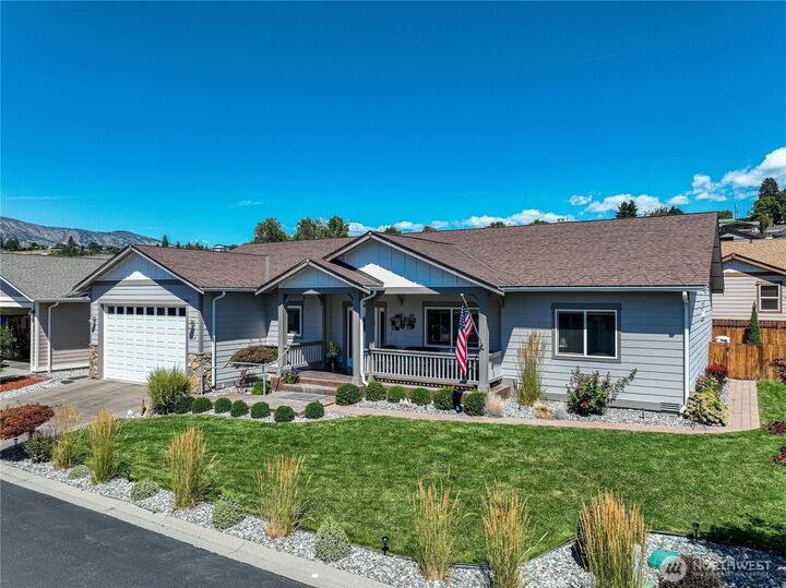 Property Photo:  564  Village Drive  WA 98831 