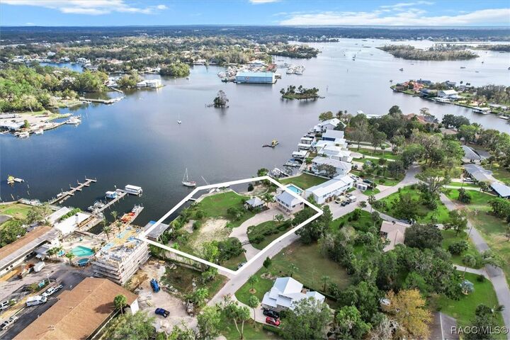 519 NW 7th Avenue  Crystal River FL 34428 photo