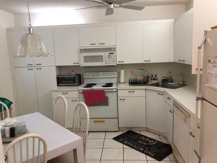 Property Photo:  5265 Brisata Circle E  FL 33437 