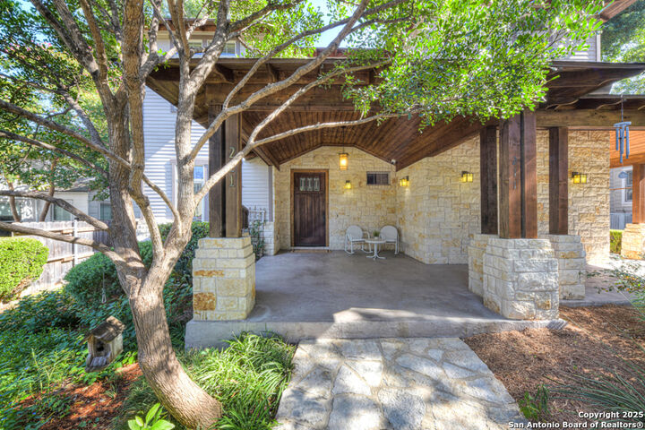 Property Photo: 211 Inslee Ave TX 78209