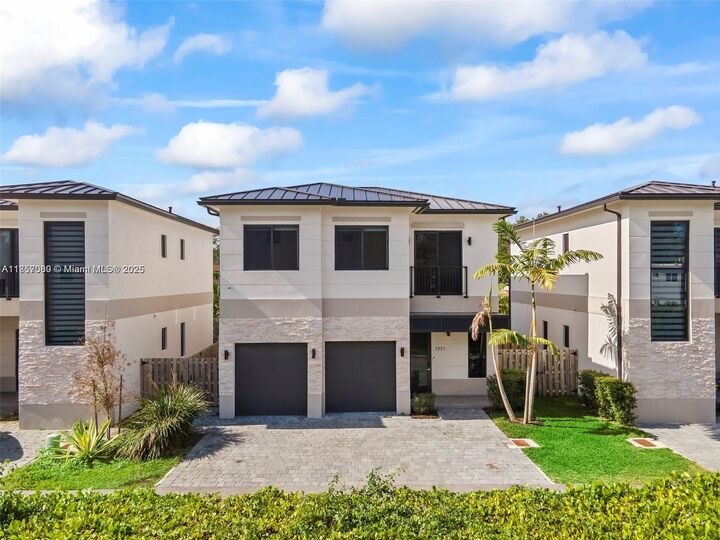 7771 SW 99th St  Miami FL 33156 photo