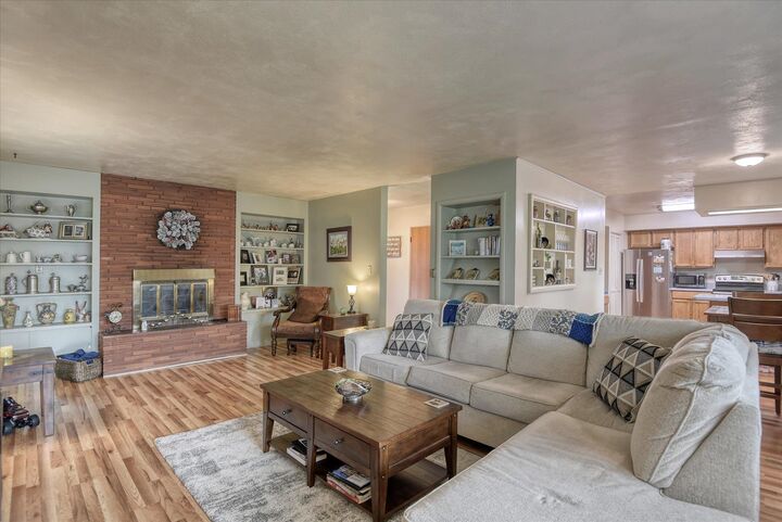 Property Photo:  222 N 6th St  WA 99004 