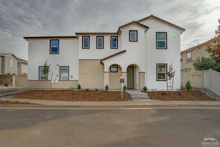 1945 Salzburg Trail  Redding CA 96003 photo