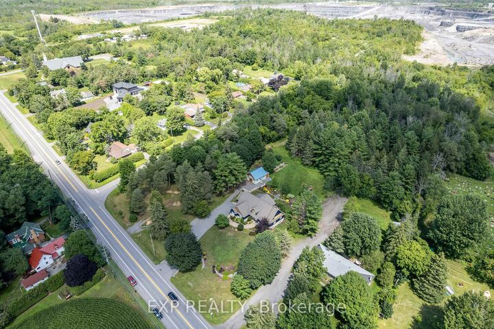Property Photo:  5486 Old Richmond Rd. Road W  ON K2R 1E4 