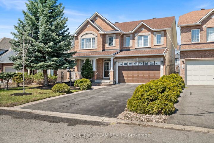 Photo de la propriété:  18 Tierney Drive  ON K2J 4W2 