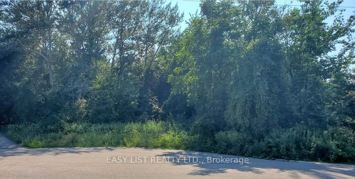 11 Lowry Lane  Huron-Kinloss ON N2Z 0C5 photo