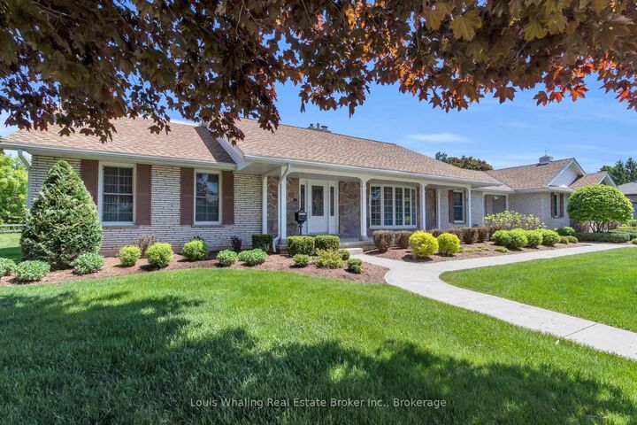Property Photo: 241 4th Avenue ON N4N 2B6