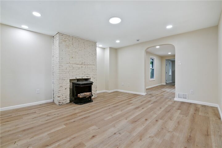 Property Photo:  1014 Herron Avenue  PA 15219 