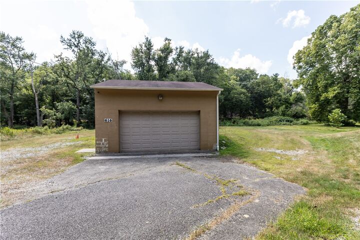Property Photo:  614 616 Cochran Mill Rd  PA 15025 
