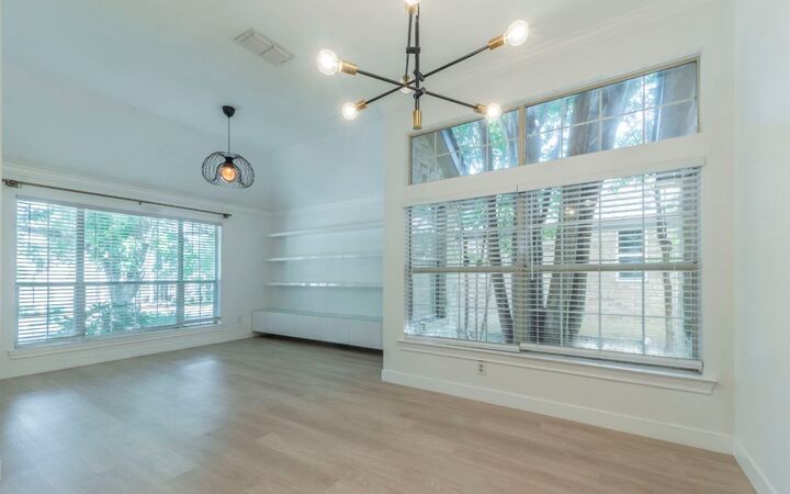 Property Photo:  3003 Six Gun Trail  TX 78748 
