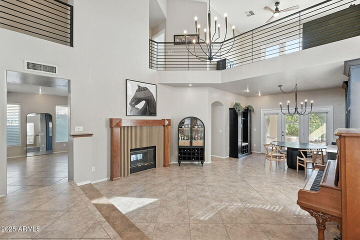 Property Photo: 5019 E La Mirada Way AZ 85044