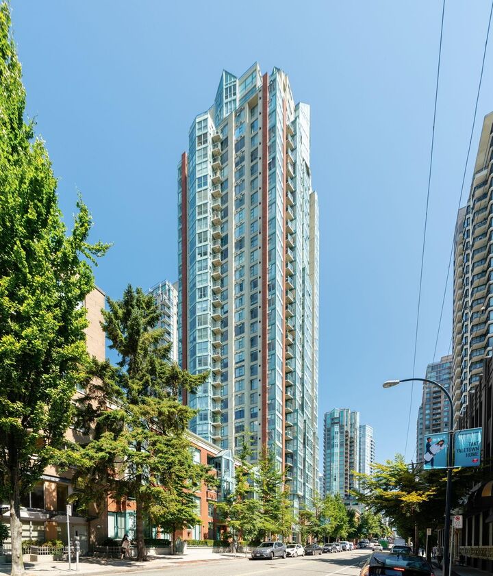 939 Homer Street 801  Vancouver BC V6B 2W6 photo