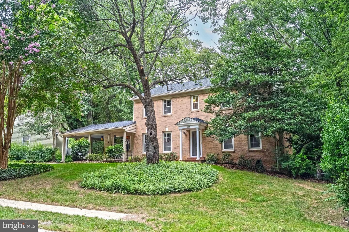 Property Photo:  9260 Eljames Drive  VA 22032 