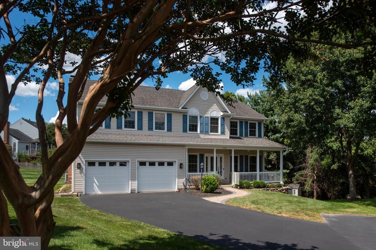 Property Photo:  43232 Wayside Circle  VA 20147 