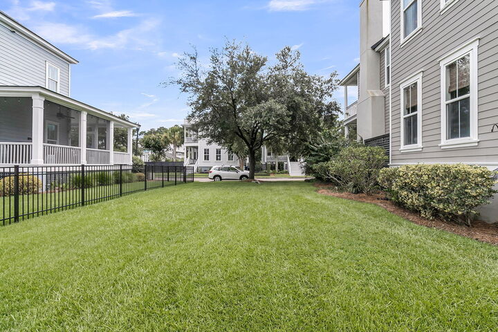 Property Photo:  517 Country Place Road  SC 29464 