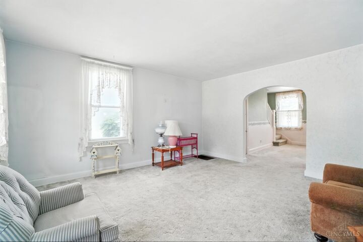 Property Photo: 7004 Mulberry Street OH 45239