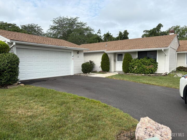 Property Photo:  6-A Aspen Plaza  NJ 08831 