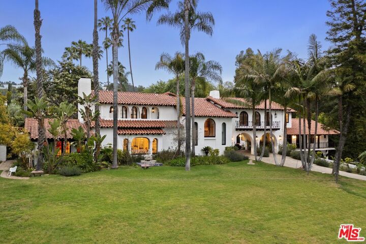 9451 Sunset Blvd  Beverly Hills CA 90210 photo