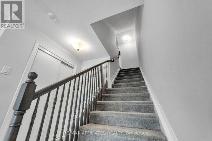 Photo de la propriété:  388 Aphelion Crescent  ON K2J 6N5 