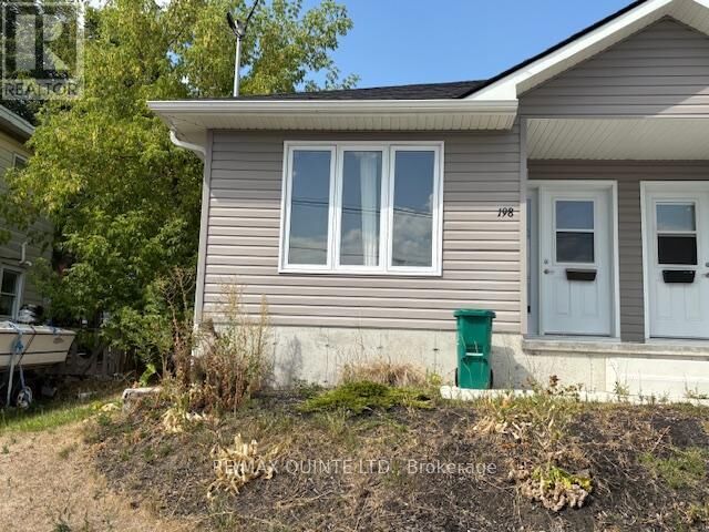 198 Dundas Street East  Quinte West (Trenton Ward) ON K8V 1L9 photo