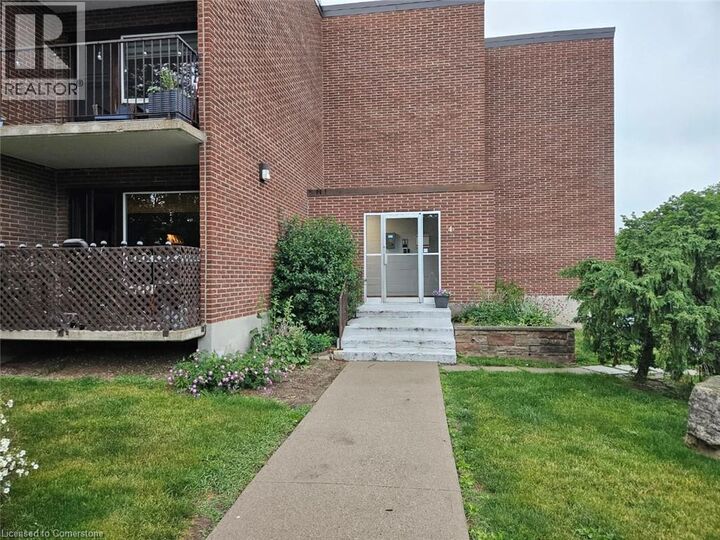 Photo de la propriété: 4 Avalon Place 102 ON N2M 4N6