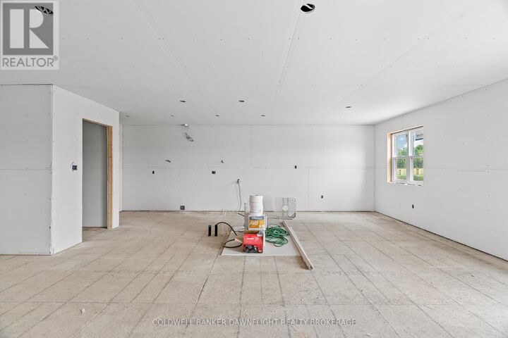 Property Photo:  123 Victoria Avenue East  ON N0M 1M0 