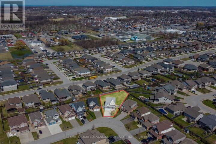 Property Photo:  6366 Dilalla Crescent  ON L2H 0C9 