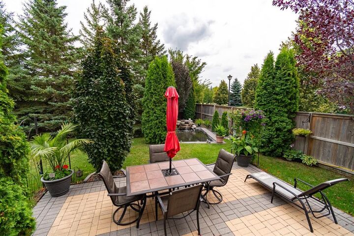 Property Photo:  100 Linden Lake Drive  MB R0E 1J2 